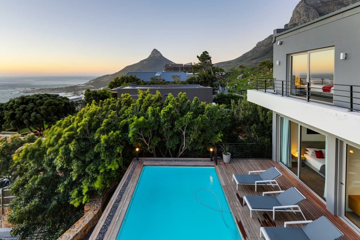 Photo 8 of The Views accommodation in Camps Bay, Cape Town with 4 bedrooms and 4 bathrooms