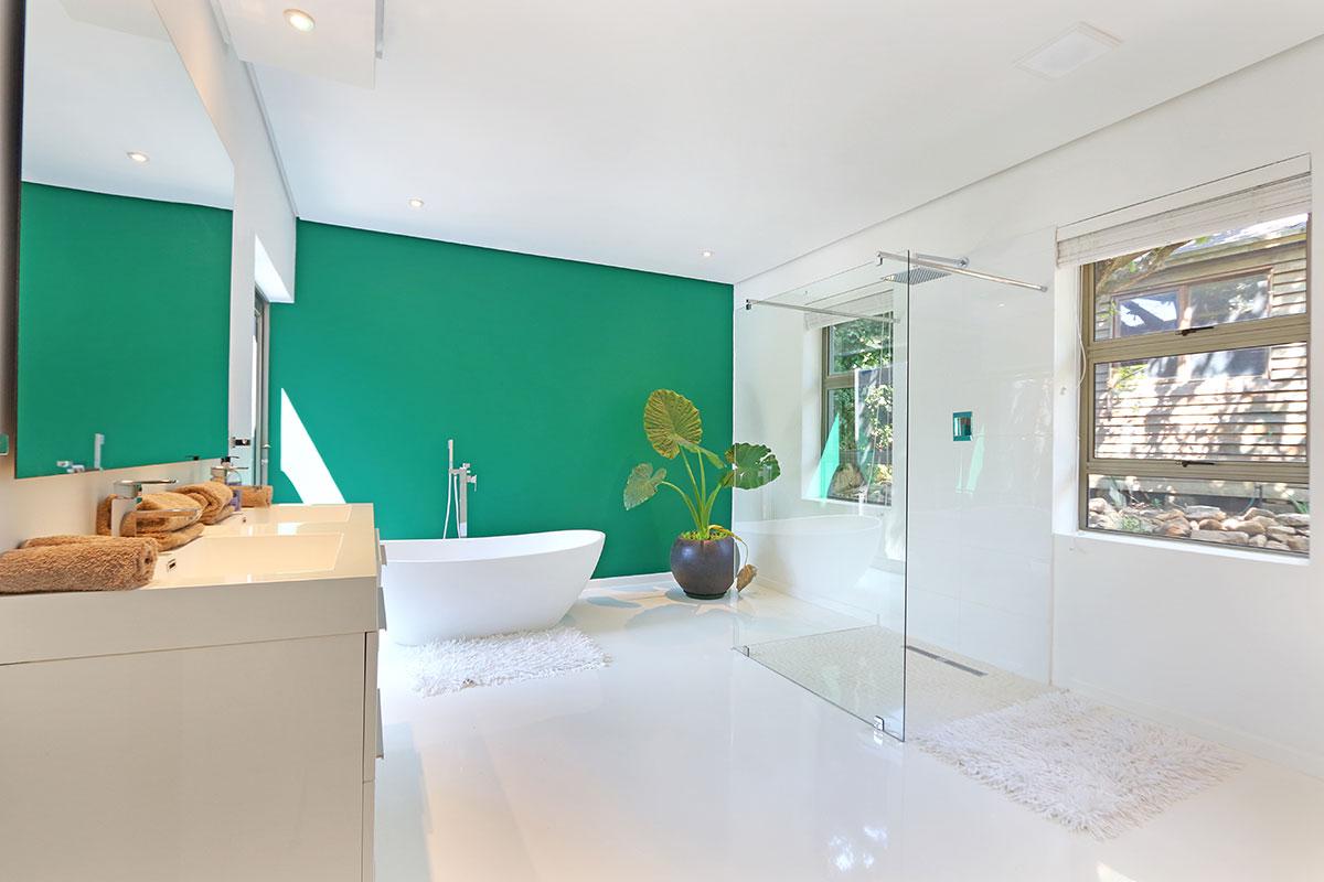 Photo 18 of Villa V accommodation in Camps Bay, Cape Town with 5 bedrooms and 5 bathrooms