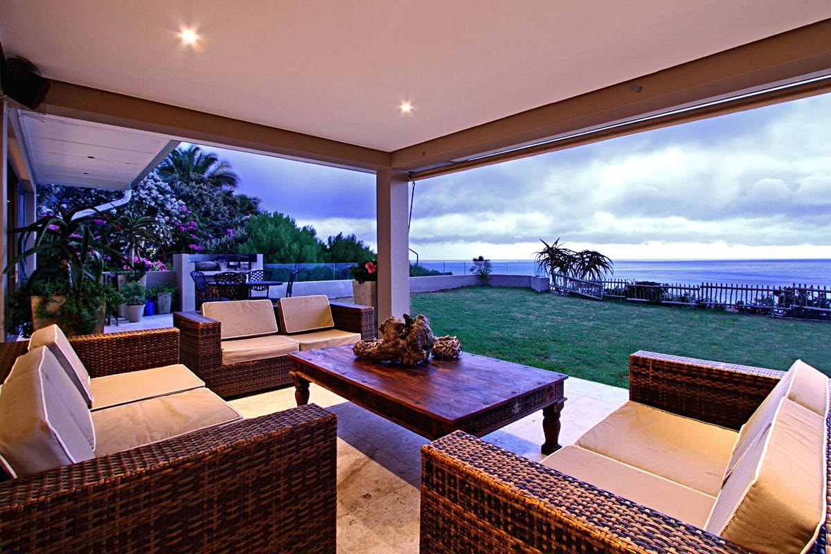 Photo 9 of Villa Besthill accommodation in Llandudno, Cape Town with 5 bedrooms and 4 bathrooms