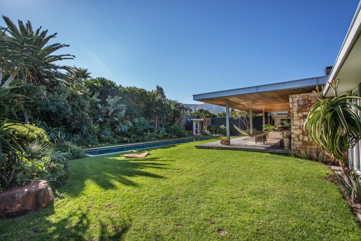 Photo 24 of Villa Memento accommodation in Noordhoek, Cape Town with 4 bedrooms and 3.5 bathrooms