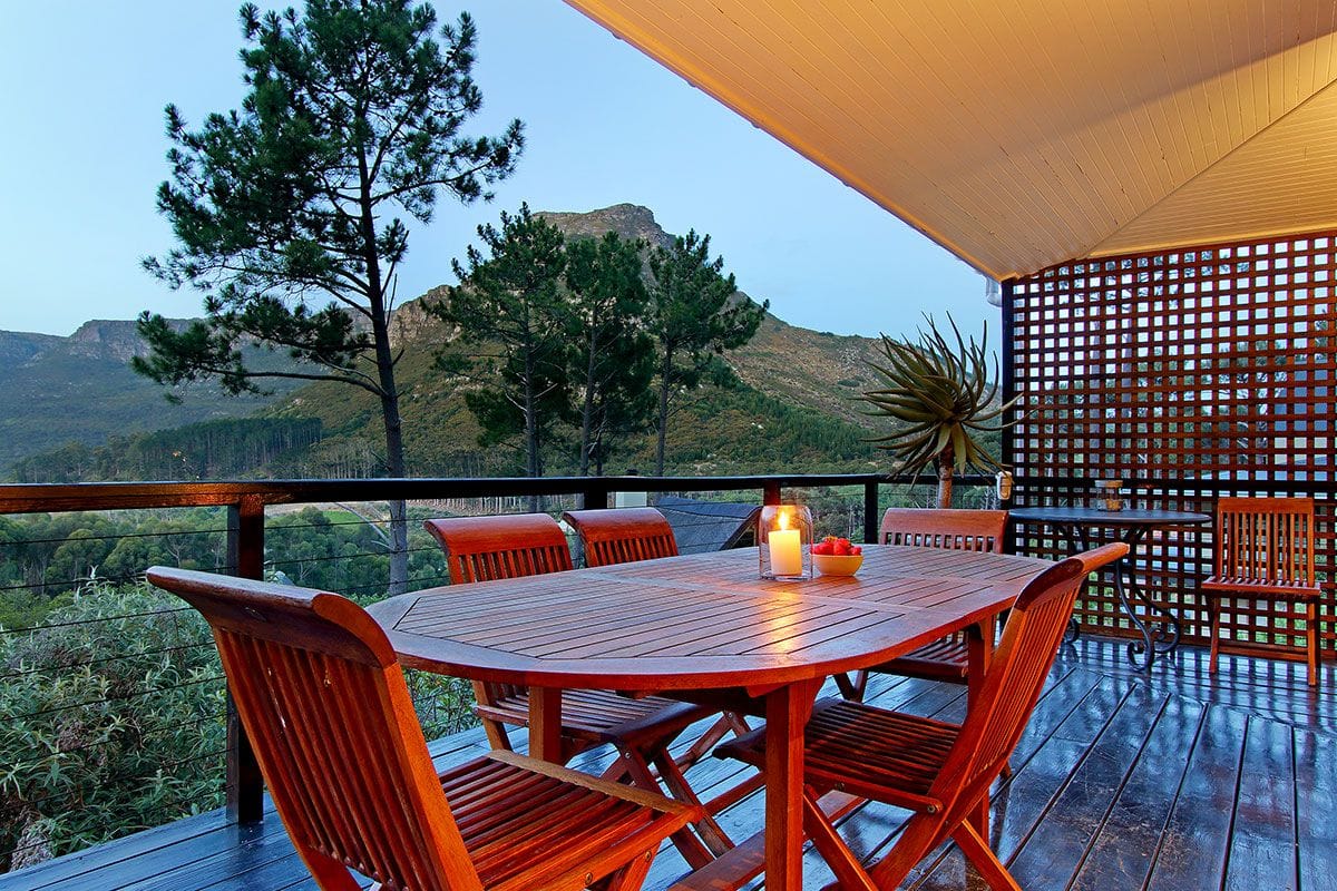 Photo 19 of Villa Silvermist accommodation in Constantia, Cape Town with 3 bedrooms and 3 bathrooms