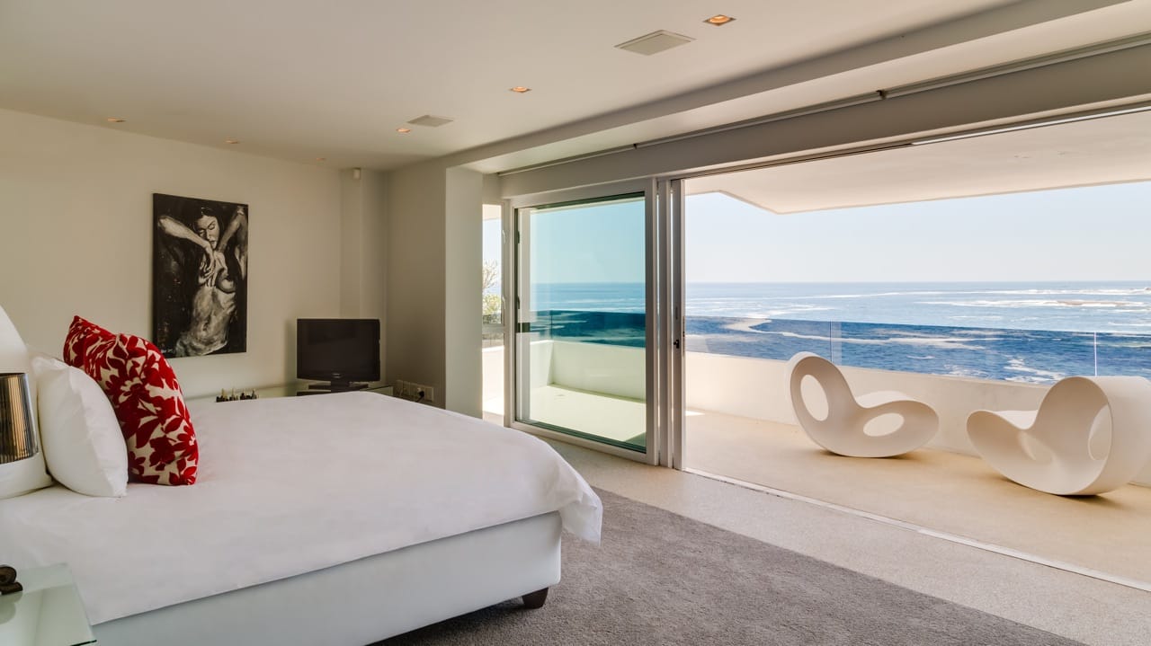 Photo 12 of Bali Bay Luxury Penthouse accommodation in Camps Bay, Cape Town with 3 bedrooms and 3 bathrooms