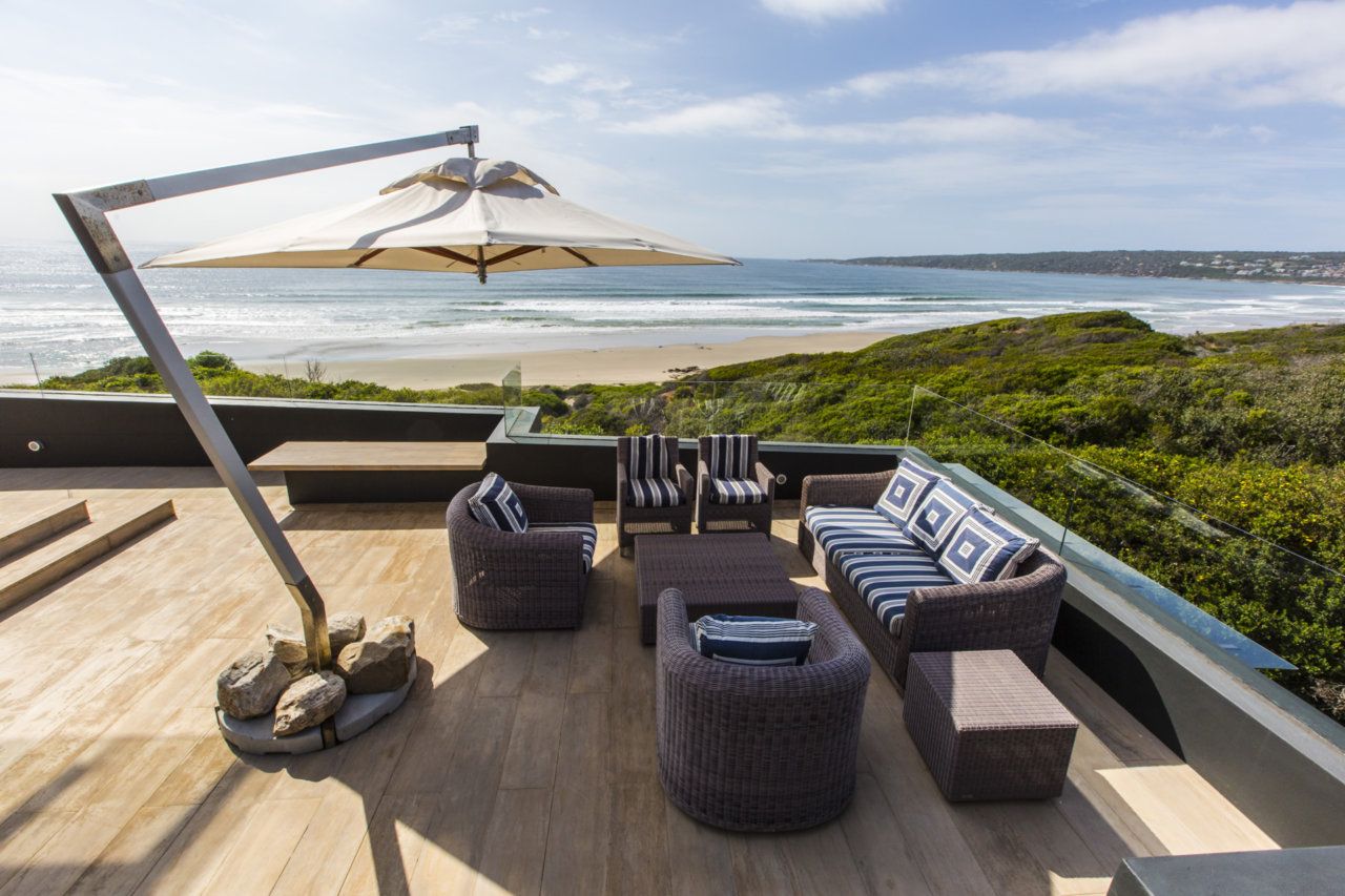 Photo 12 of 71 on Oyster accommodation in Boggomsbaai, Cape Town with 6 bedrooms and 5 bathrooms