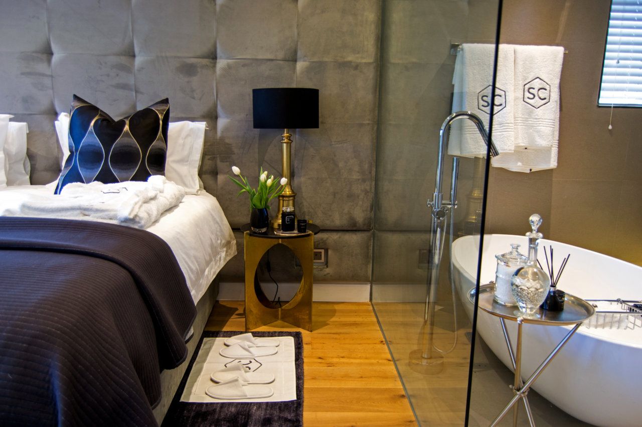 Photo 10 of Bantry Luxe Apartment 2 accommodation in Bantry Bay, Cape Town with 2 bedrooms and 2 bathrooms