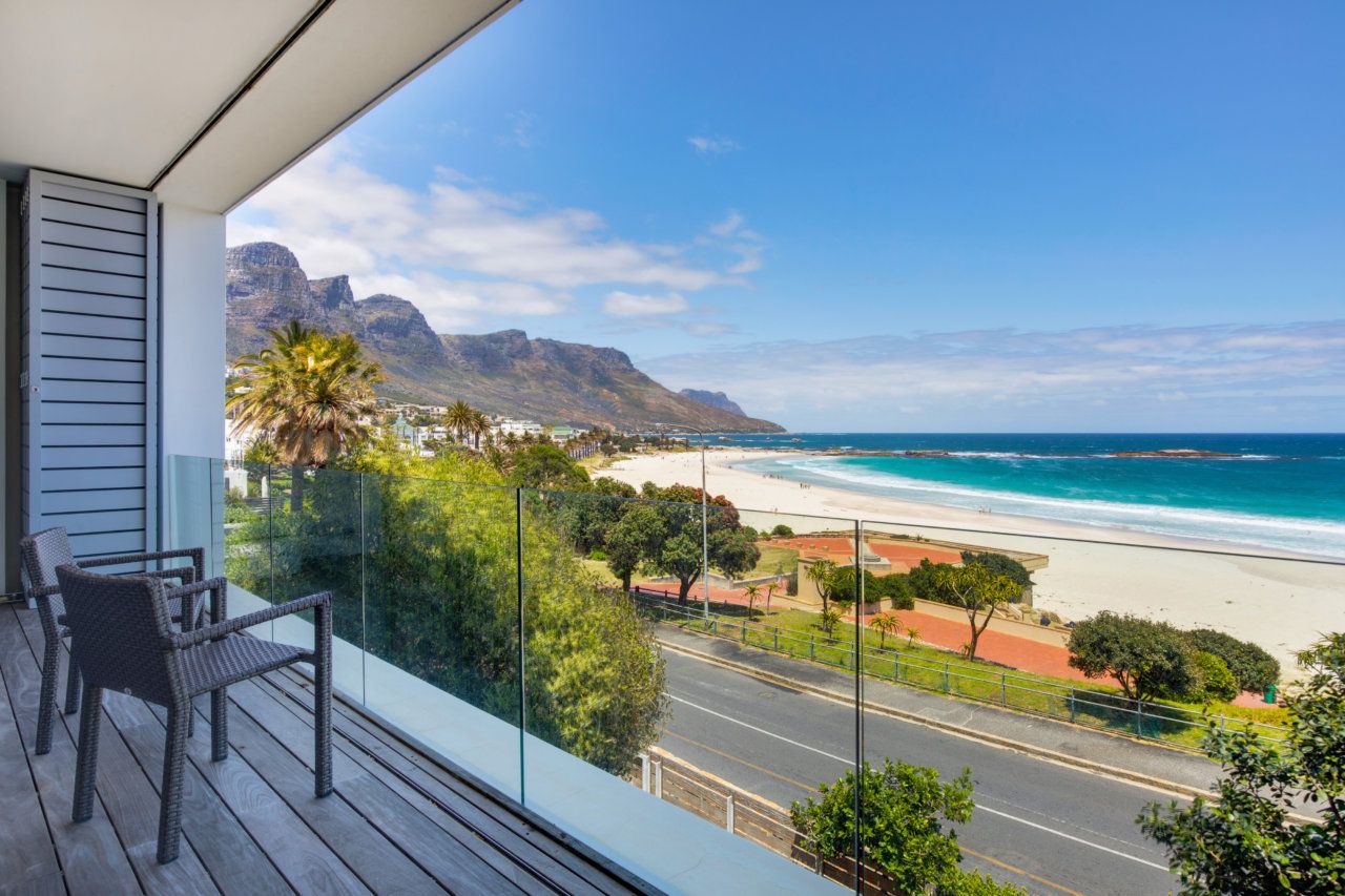 Photo 4 of Camps Bay Beach House accommodation in Camps Bay, Cape Town with 3 bedrooms and 3 bathrooms