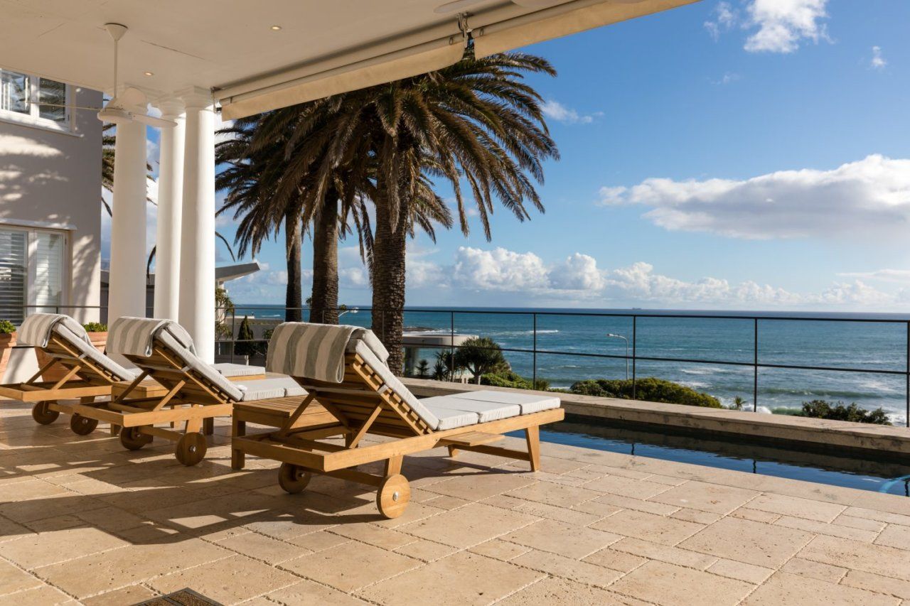 Photo 12 of Claybrook Villa accommodation in Camps Bay, Cape Town with 4 bedrooms and 4 bathrooms