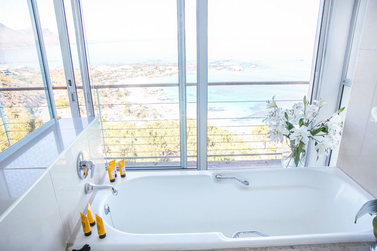 Photo 5 of Clifton Malibu accommodation in Clifton, Cape Town with 4 bedrooms and 3 bathrooms