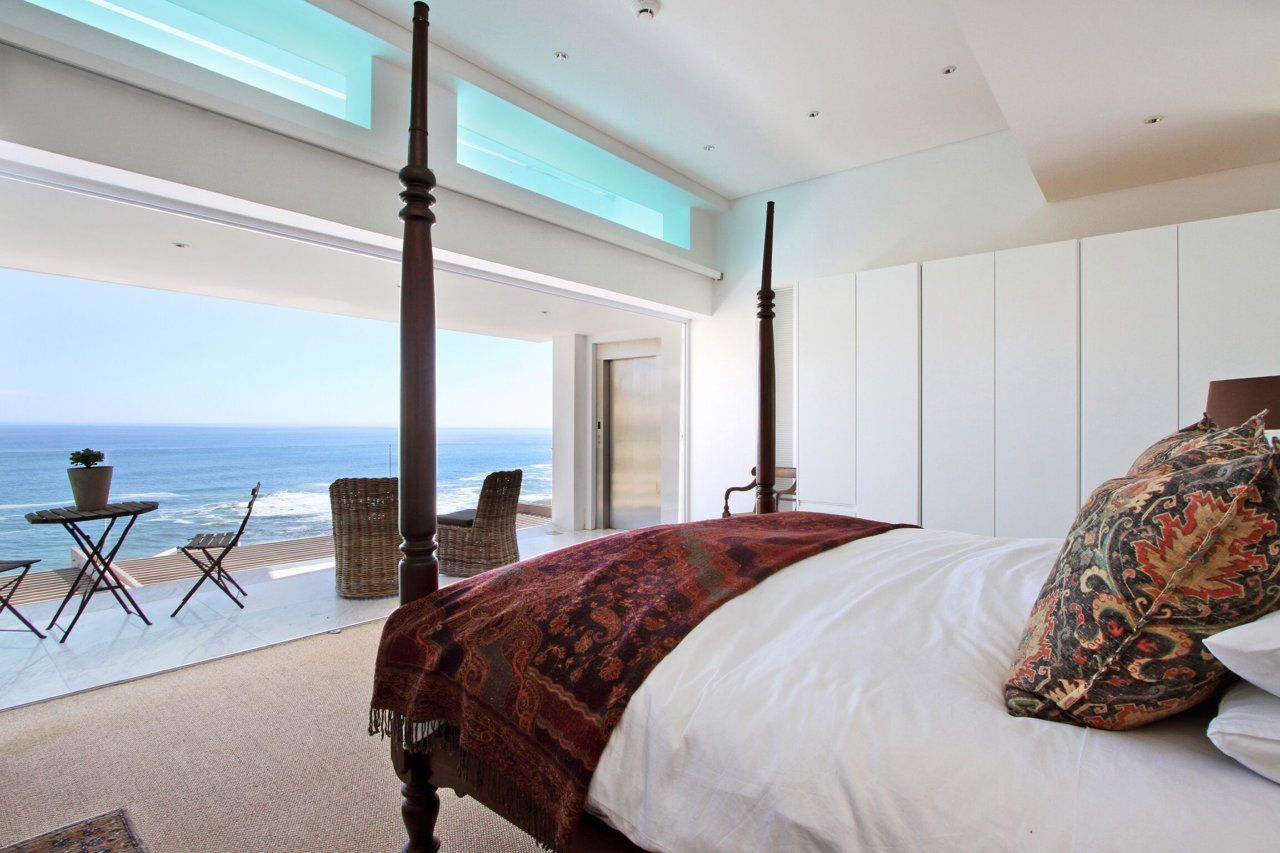 Photo 11 of Ravine Terraces accommodation in Bantry Bay, Cape Town with 4 bedrooms and 4 bathrooms