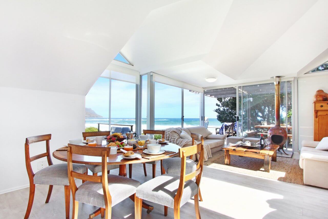 Photo 7 of Glen Beach Vista House Upper Unit accommodation in Camps Bay, Cape Town with 1 bedrooms and 1 bathrooms