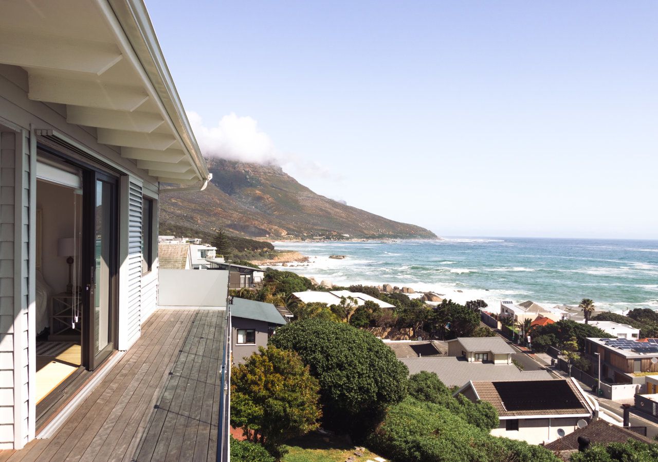 Photo 7 of Duodecima Villa accommodation in Camps Bay, Cape Town with 4 bedrooms and 4 bathrooms