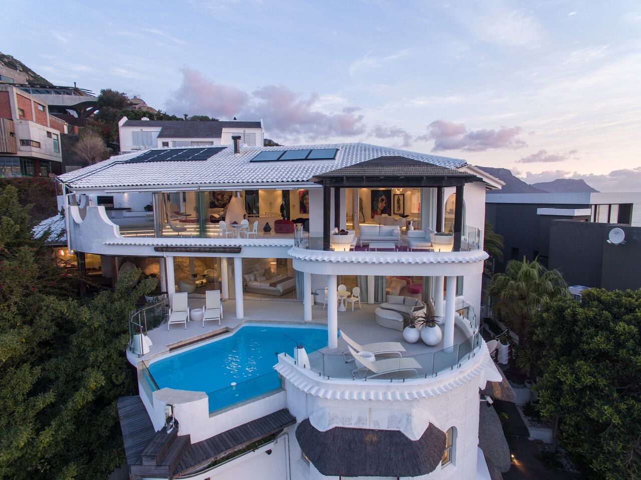 Photo 22 of Eagles Rock Villa accommodation in Bantry Bay, Cape Town with 6 bedrooms and 6 bathrooms