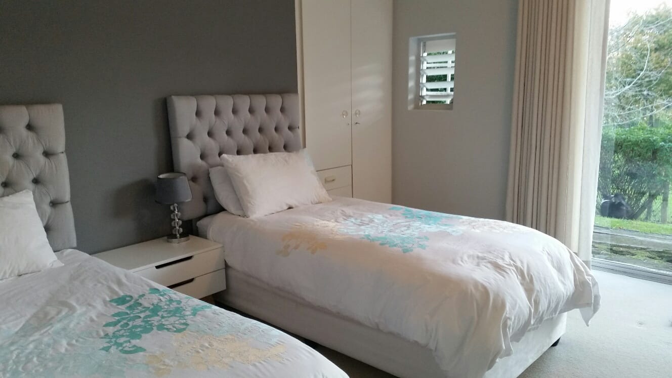 Photo 8 of Quinze Villa accommodation in Constantia, Cape Town with 4 bedrooms and 3 bathrooms