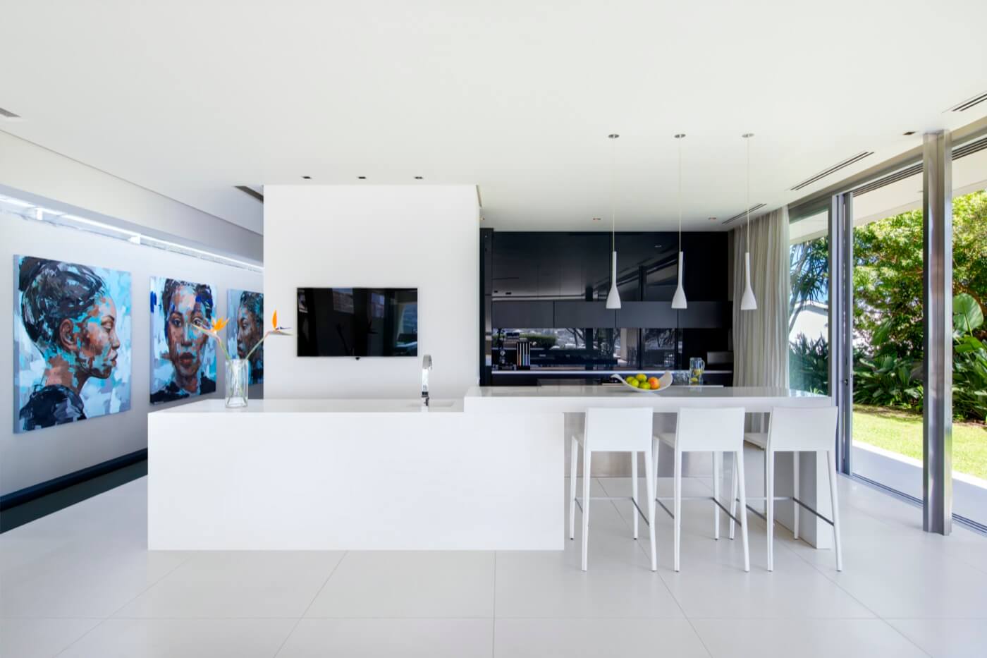 Photo 20 of The Crescent accommodation in Camps Bay, Cape Town with 6 bedrooms and 6.5 bathrooms