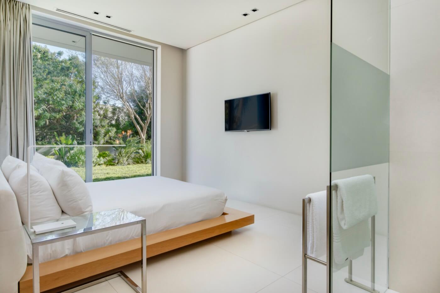 Photo 33 of The Crescent accommodation in Camps Bay, Cape Town with 6 bedrooms and 6.5 bathrooms