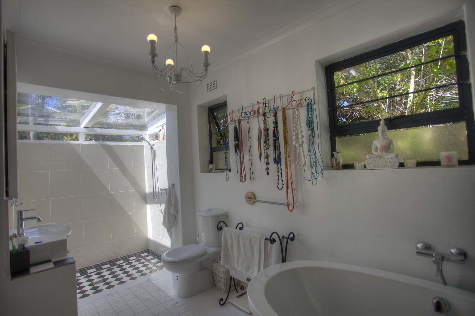 Photo 4 of Villa Robertson accommodation in Constantia, Cape Town with 4 bedrooms and 3 bathrooms