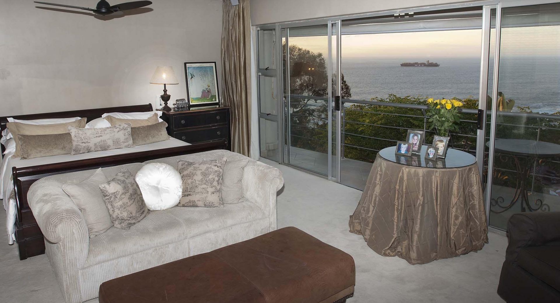 Photo 15 of Villa Marina accommodation in Bantry Bay, Cape Town with 4 bedrooms and 4 bathrooms