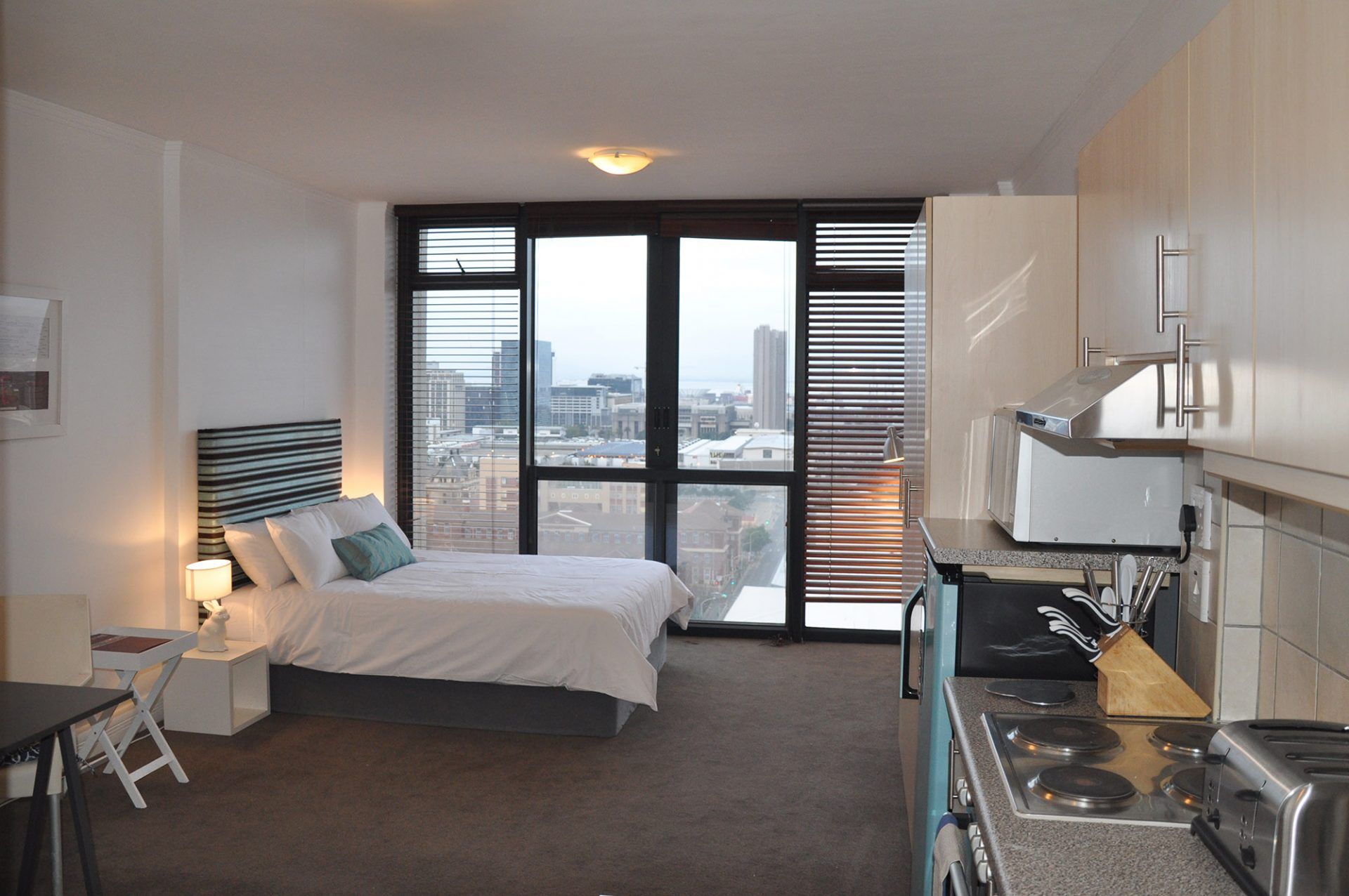 Photo 5 of Cityscapes Midtown Studio accommodation in City Centre, Cape Town with 1 bedrooms and 1 bathrooms