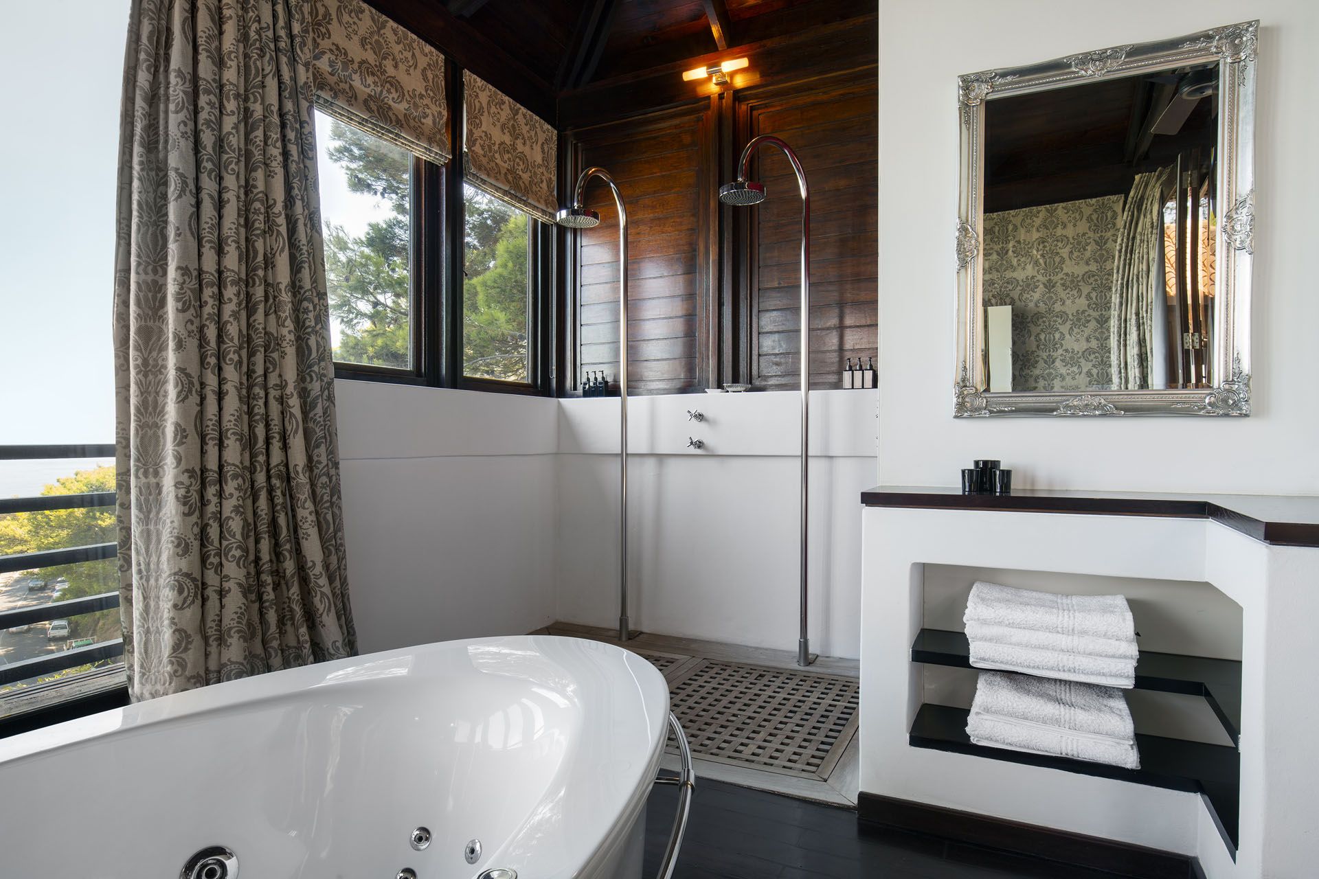 Photo 18 of 141 Kloof Road Villa accommodation in Clifton, Cape Town with 4 bedrooms and 4 bathrooms