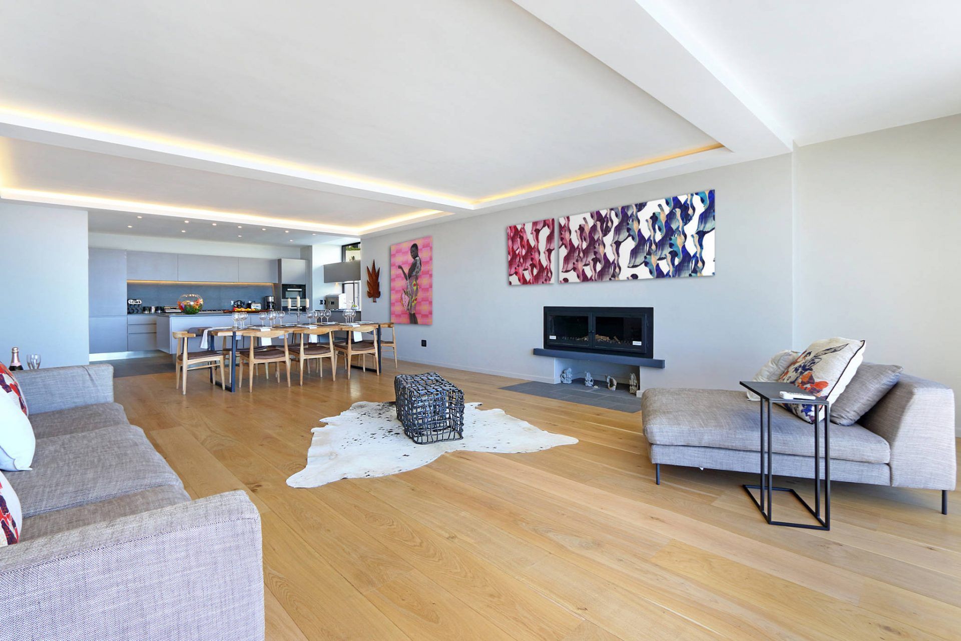 Photo 7 of 20 Finchley Villa accommodation in Camps Bay, Cape Town with 6 bedrooms and 5 bathrooms