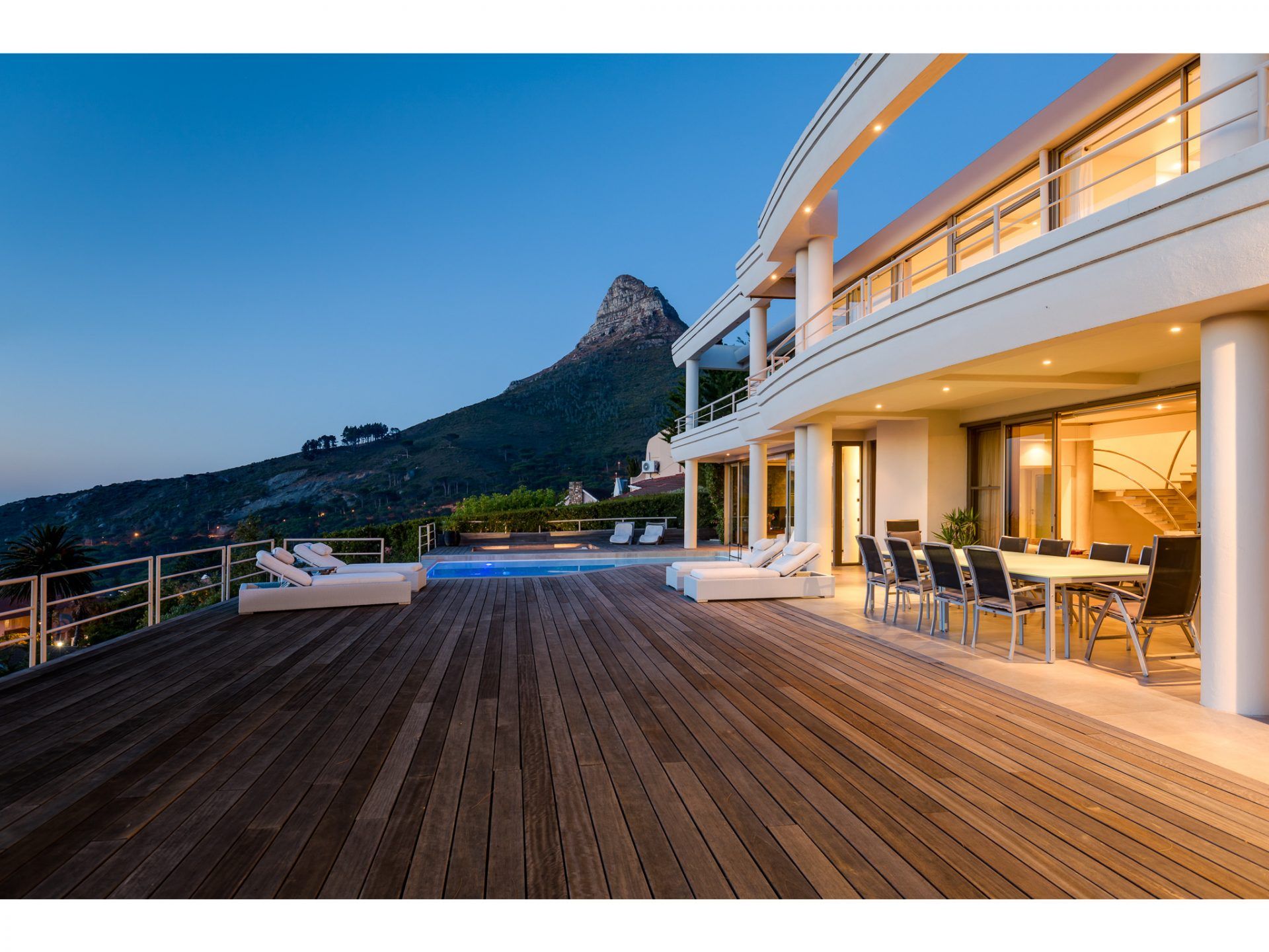 Photo 18 of Geneva Sunsets accommodation in Camps Bay, Cape Town with 6 bedrooms and 7 bathrooms