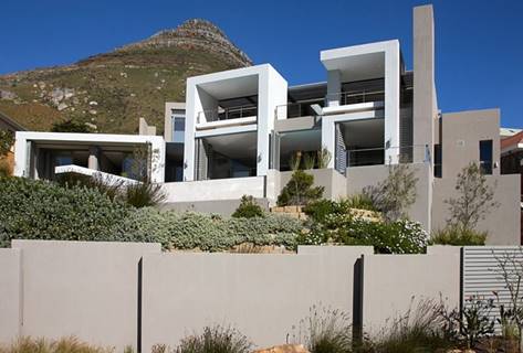 Photo 1 of Llandudno Views accommodation in Llandudno, Cape Town with 3 bedrooms and 2 bathrooms
