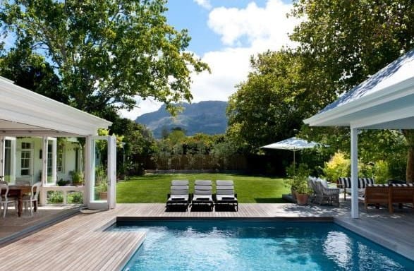 Photo 11 of Country Retreat accommodation in Constantia, Cape Town with 2 bedrooms and 2 bathrooms