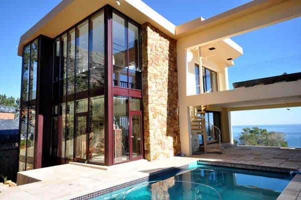 Photo 4 of Glass House accommodation in Camps Bay, Cape Town with 5 bedrooms and 5 bathrooms