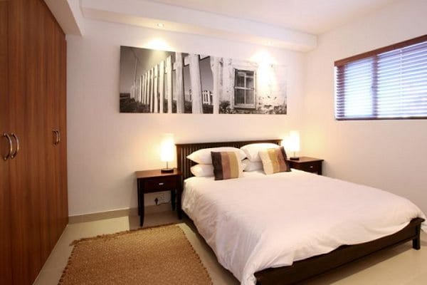 Photo 2 of Atlantic Vistas accommodation in Mouille Point, Cape Town with 2 bedrooms and 2 bathrooms