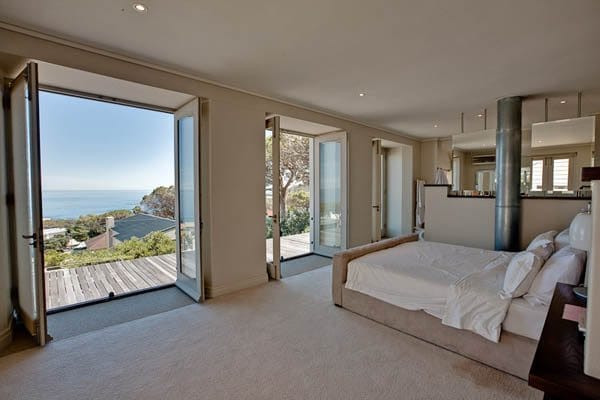 Photo 4 of Ingleside Views accommodation in Camps Bay, Cape Town with 5 bedrooms and 2.5 bathrooms