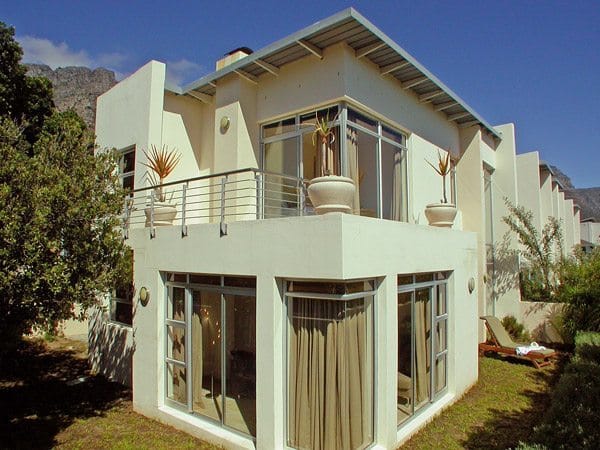 Photo 9 of Dunkeld Village accommodation in Camps Bay, Cape Town with 3 bedrooms and 2.5 bathrooms