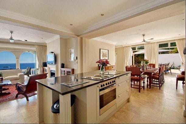 Photo 34 of Bingley Place accommodation in Camps Bay, Cape Town with 5 bedrooms and 5 bathrooms