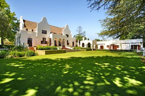 Photo 18 of Le Jardin Villa accommodation in Stellenbosch, Cape Town with 4 bedrooms and 4 bathrooms
