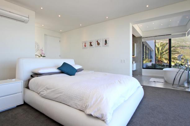 Photo 17 of Omorphi accommodation in Camps Bay, Cape Town with 5 bedrooms and 4.5 bathrooms