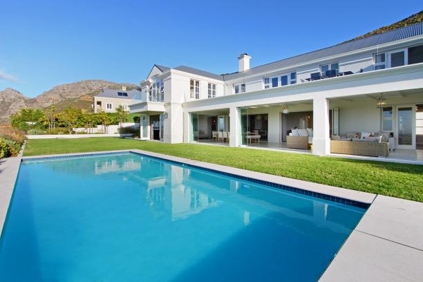 Photo 1 of Villa Chardonnay accommodation in Tokai, Cape Town with 4 bedrooms and 4 bathrooms