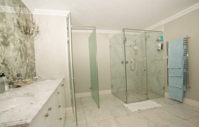 Photo 10 of Avenue Normandie Villa accommodation in Fresnaye, Cape Town with 4 bedrooms and 2 bathrooms