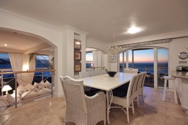Photo 12 of Sunkissed Llandudno accommodation in Llandudno, Cape Town with 5 bedrooms and 3 bathrooms
