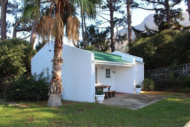 Photo 15 of Capecroft accommodation in Constantia, Cape Town with 7 bedrooms and  bathrooms