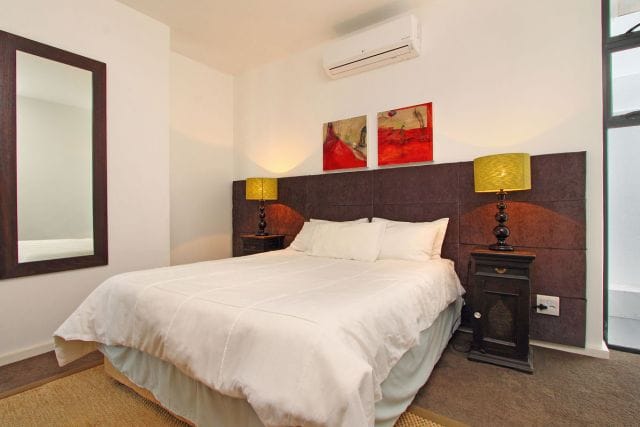 Photo 8 of Casa Joubert accommodation in Green Point, Cape Town with 2 bedrooms and 2 bathrooms