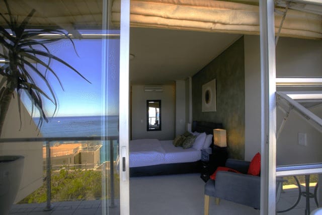 Photo 2 of Clifton Breeze accommodation in Clifton, Cape Town with 2 bedrooms and 2 bathrooms