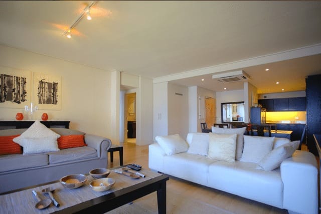 Photo 11 of Clifton Breeze accommodation in Clifton, Cape Town with 2 bedrooms and 2 bathrooms