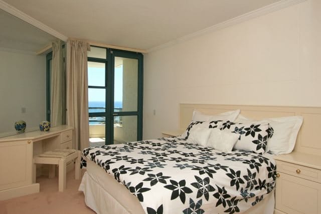 Photo 6 of Clifton Nautica 2 accommodation in Clifton, Cape Town with 3 bedrooms and 3 bathrooms
