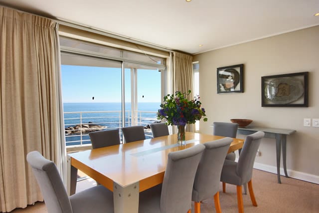 Photo 4 of Paradiso Views accommodation in Camps Bay, Cape Town with 7 bedrooms and 6 bathrooms