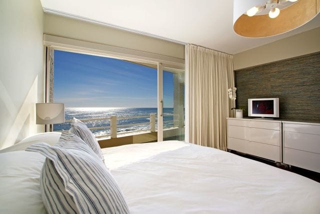 Photo 2 of La Corniche Clifton accommodation in Clifton, Cape Town with 2 bedrooms and 2 bathrooms