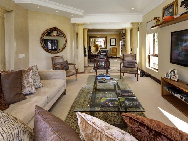 Photo 9 of Normandie Villa accommodation in Fresnaye, Cape Town with 4 bedrooms and 4 bathrooms