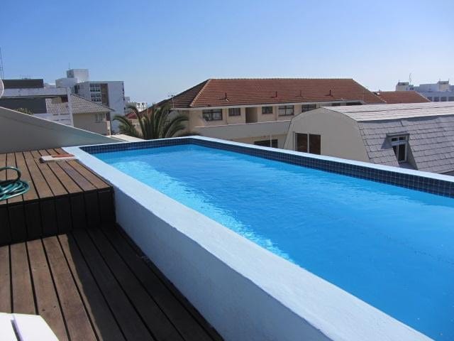 Photo 9 of Edge Water accommodation in Bantry Bay, Cape Town with 3 bedrooms and 2 bathrooms