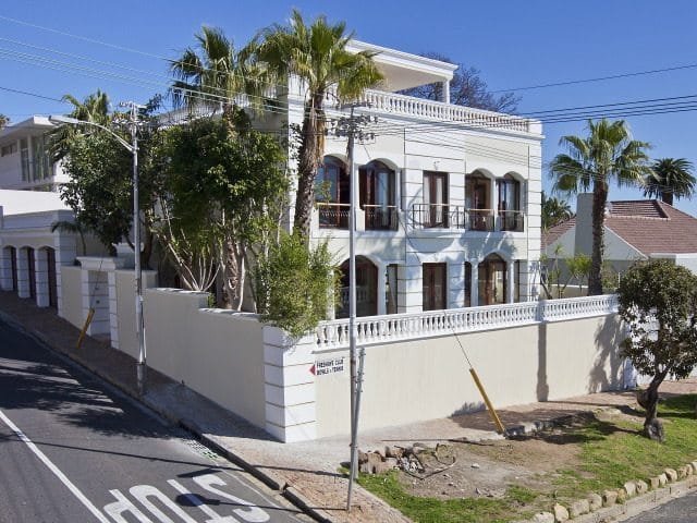 Photo 4 of Normandie Villa accommodation in Fresnaye, Cape Town with 4 bedrooms and 4 bathrooms