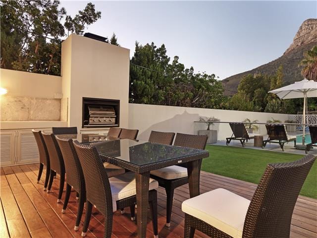 Photo 33 of Villa Canaan accommodation in Camps Bay, Cape Town with 5 bedrooms and 4 bathrooms