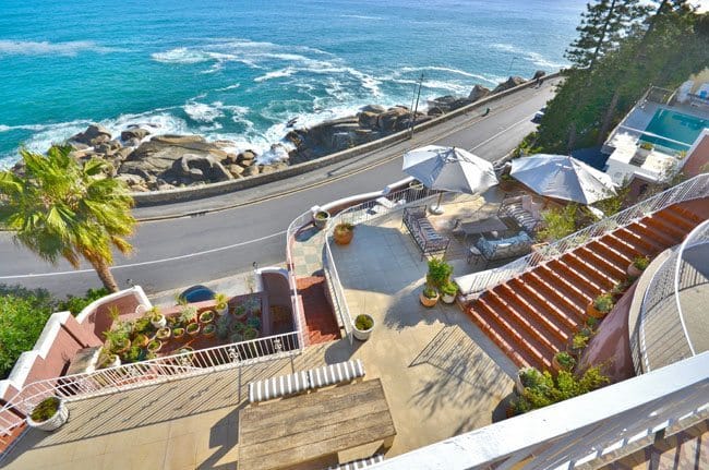 Photo 5 of Villa Del Sole accommodation in Clifton, Cape Town with 5 bedrooms and 3 bathrooms