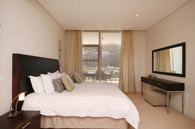 Photo 5 of Pembroke 104 accommodation in V&A Waterfront, Cape Town with 1 bedrooms and 1 bathrooms