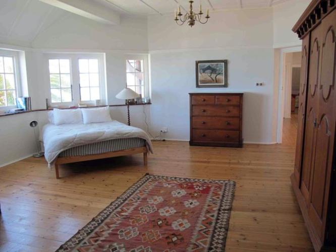 Photo 5 of Brynmor Villa accommodation in St James, Cape Town with 5 bedrooms and 3 bathrooms